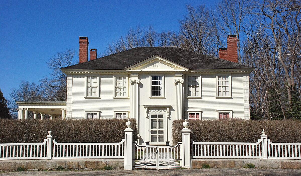Kittery, Maine — Outlets, Oysters, and Old Forts